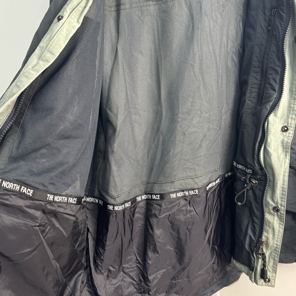 The North Face Mens Jacket Coat Size XL Black with Green accent Winter Outerwear - Picture 4 of 10